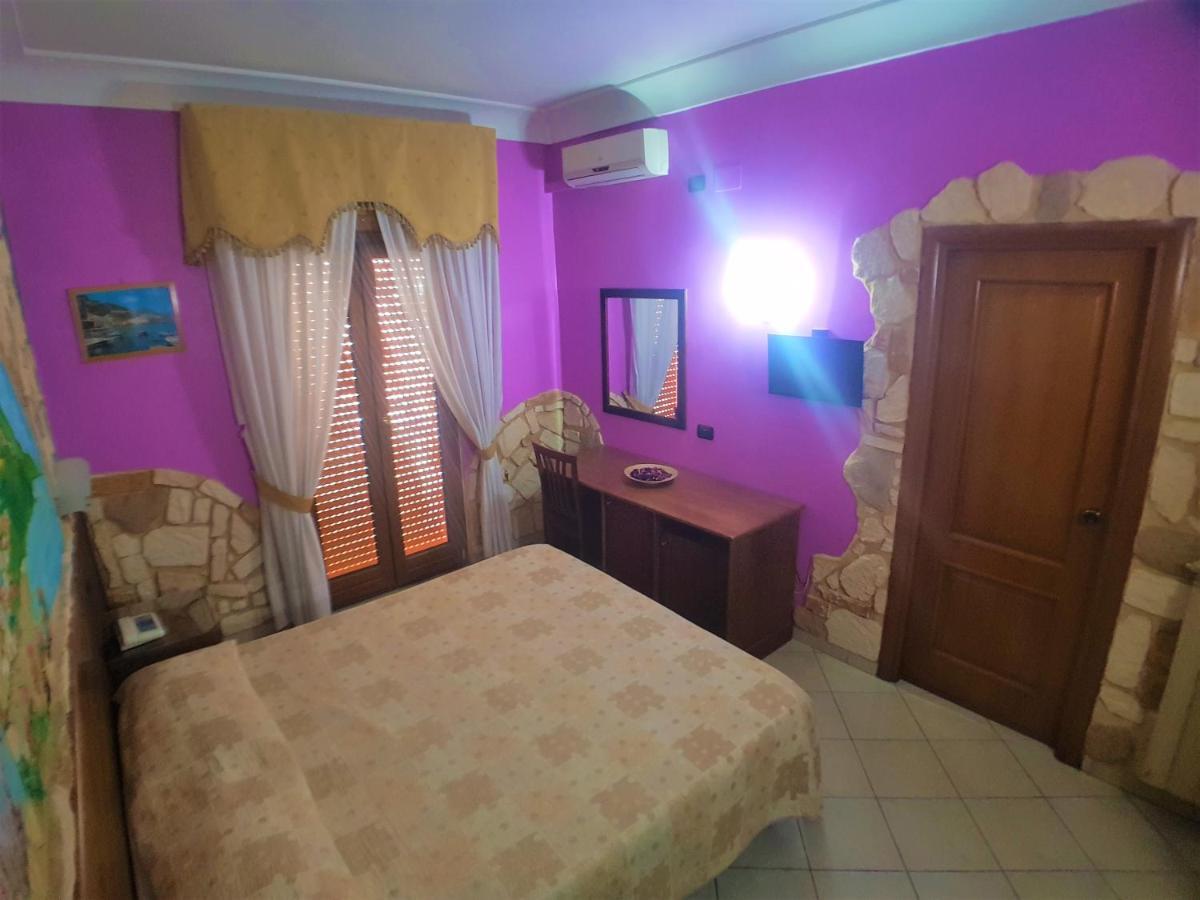 Ginevra Hotel Napels